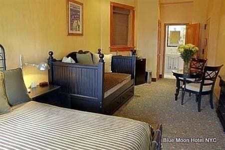 Blue Moon Boutique Hotel NYC