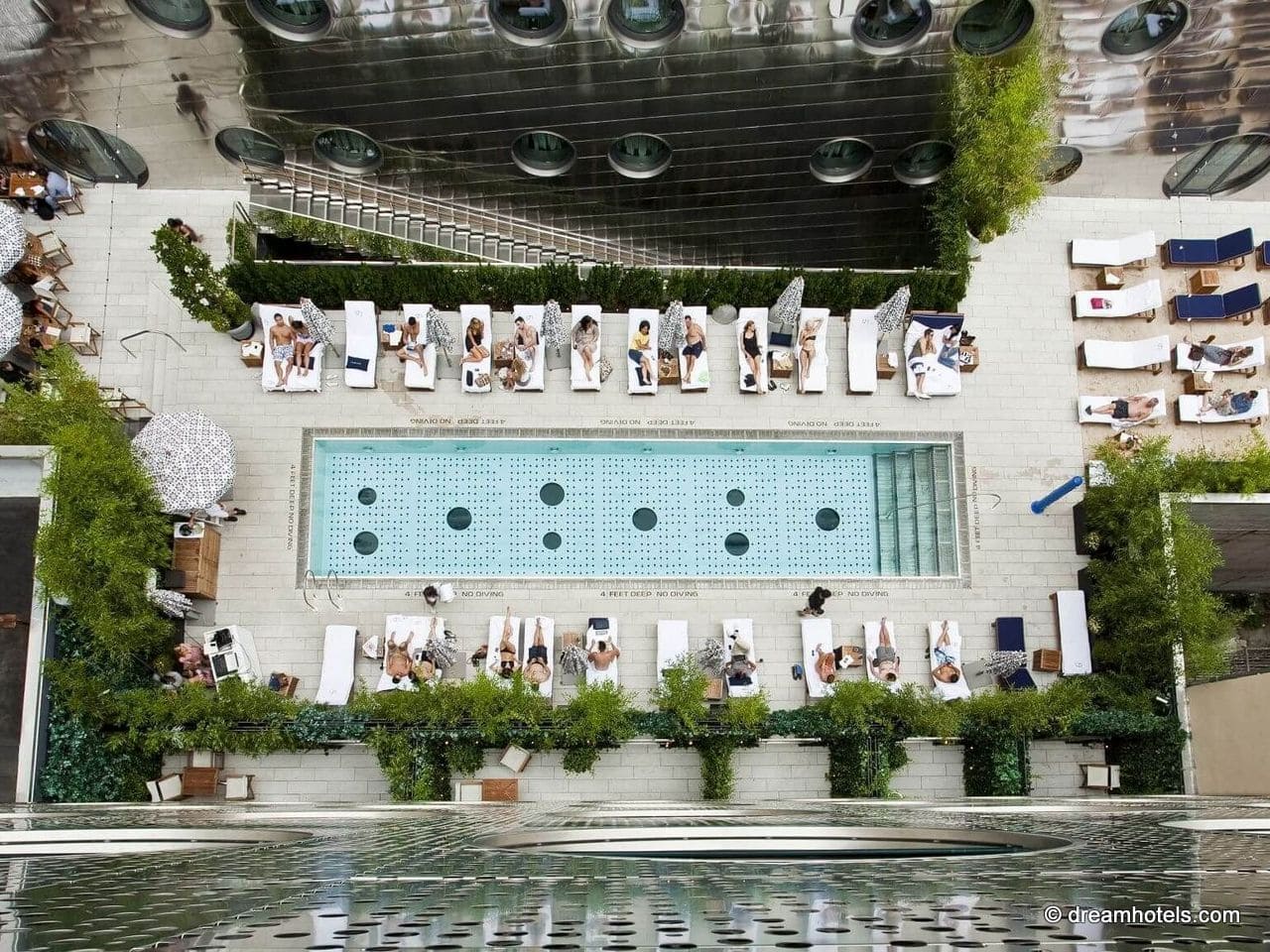 Dream Downtown Beach Pool