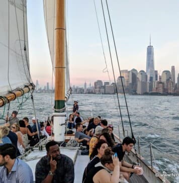 Classic Harbor Line Boat Cruises