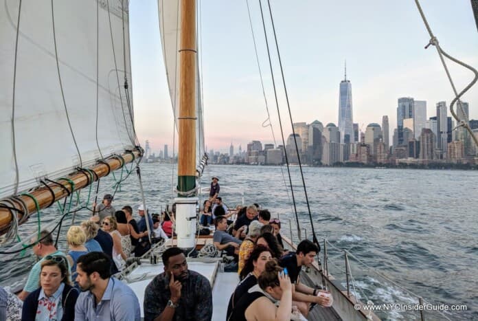 Classic Harbor Line Boat Cruises