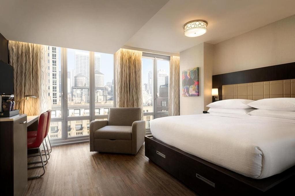 Embassy Suites by Hilton Midtown Manhattan