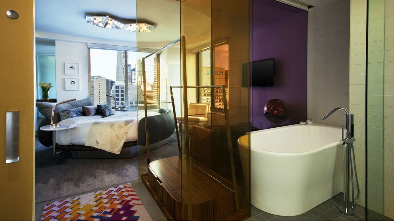 W New York Times Square Jacuzzi WOW Suite W New York Times Square Jacuzzi WOW Suite