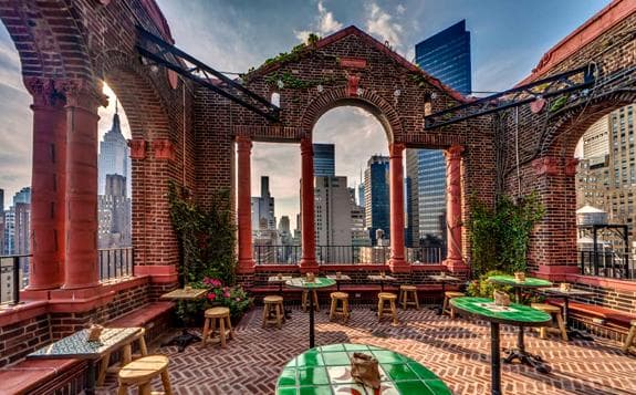 The Rooftop Lounge at Pod 39