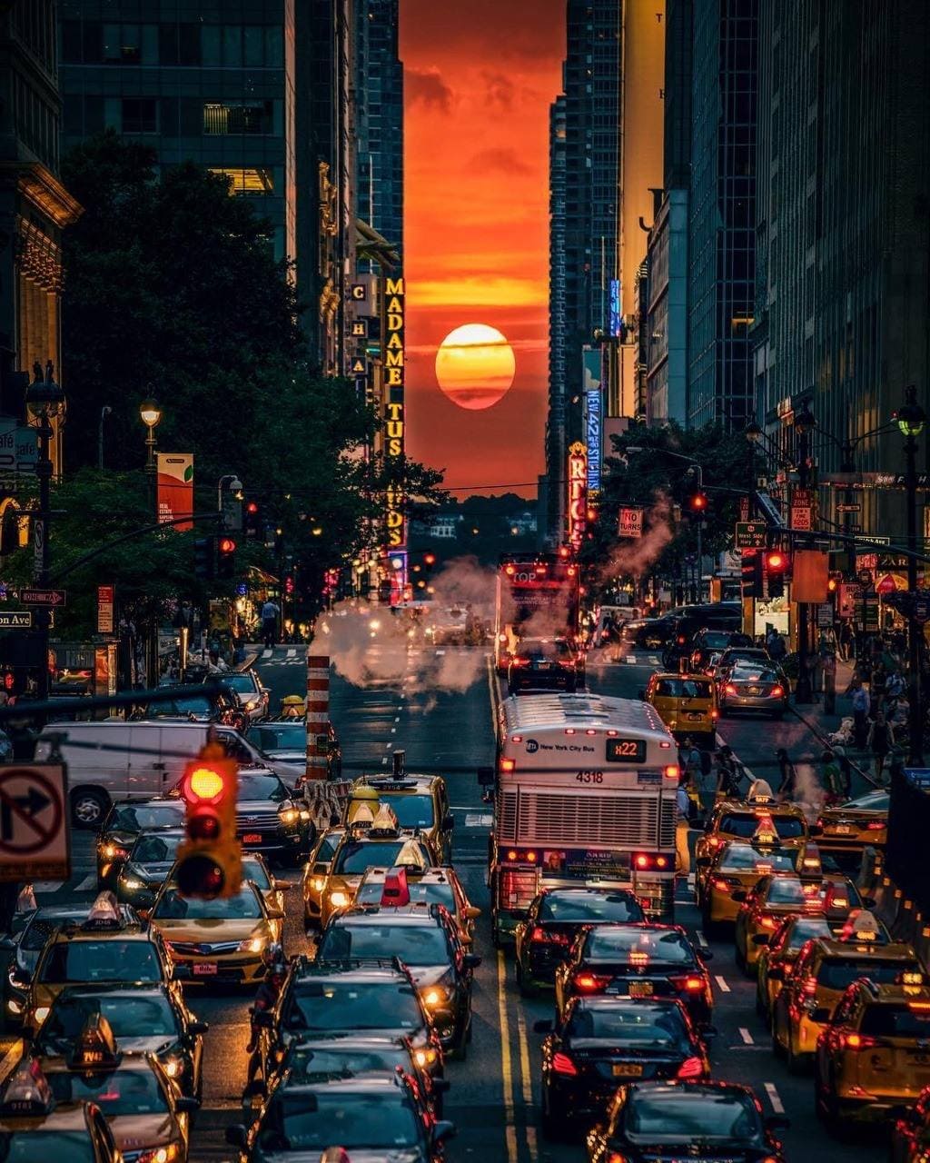 Manhattanhenge NYC Manhattanhenge NYC