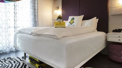 Staypineapple Midtown NYC Hotel
